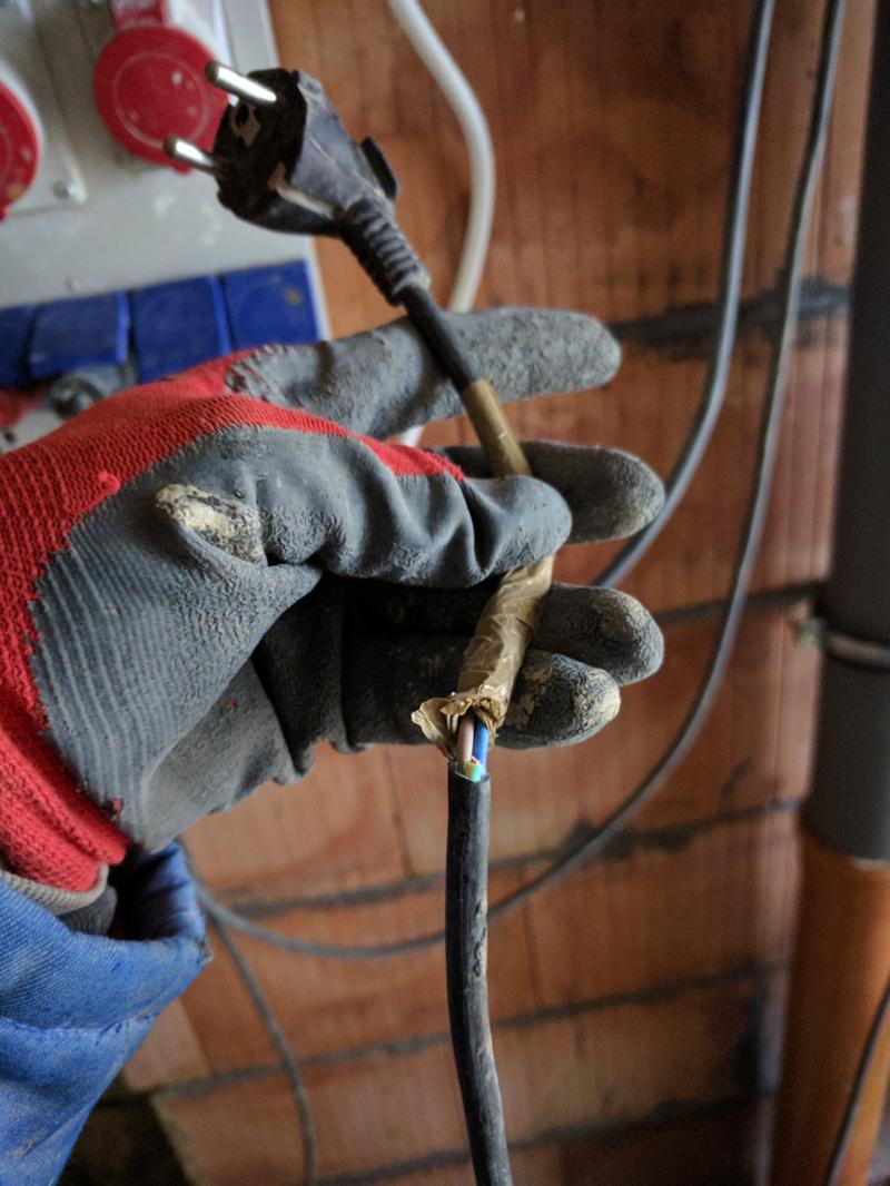 Techniki łączenia przewodów