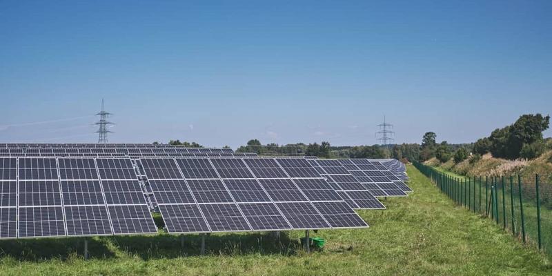 Wynajem gruntów pod panele słoneczne