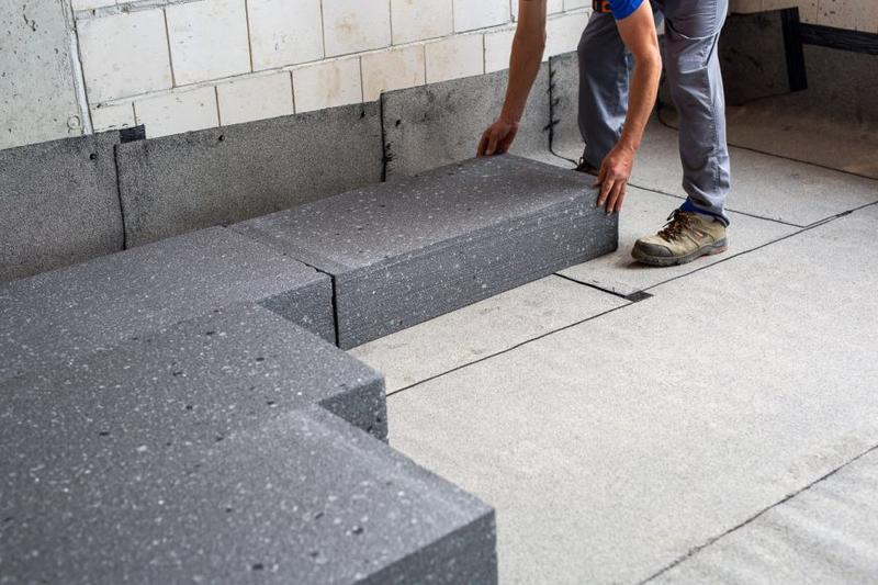 Ile m2 styropianu podłogowego 5 cm znajdziesz w paczce? Oto kluczowe informacje!