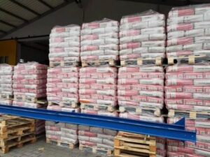 Jaka jest waga palety cementu i co warto o niej wiedzieć?