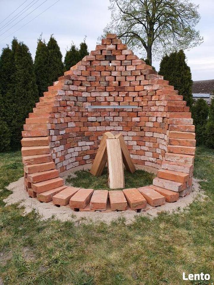 Budowa paleniska z cegieł