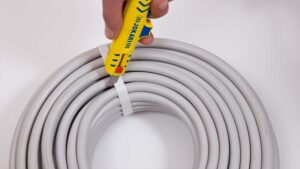 Sposoby na skuteczną izolację kabla – co warto wiedzieć?