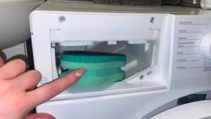 Sposoby na czyszczenie szuflady pralki – sprawdzone domowe metody, które musisz znać!