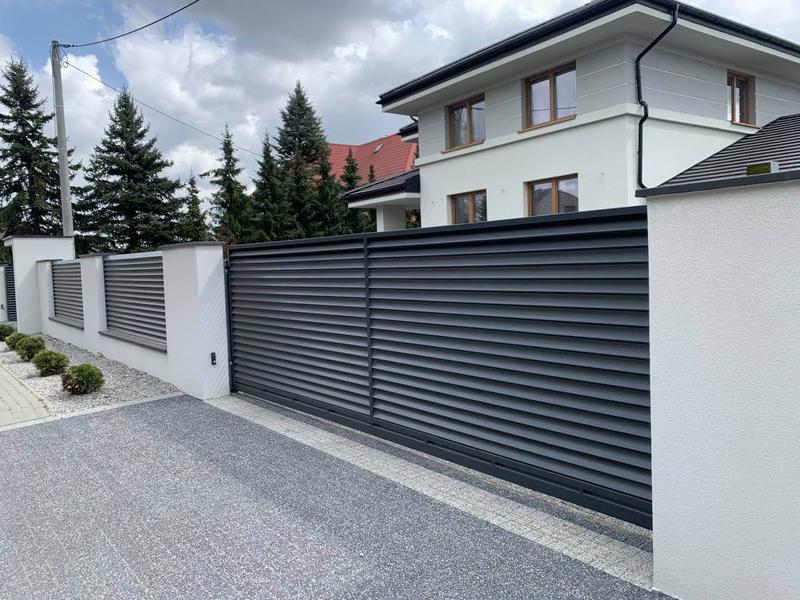 Budowa ogrodzenia zgodnie z prawem